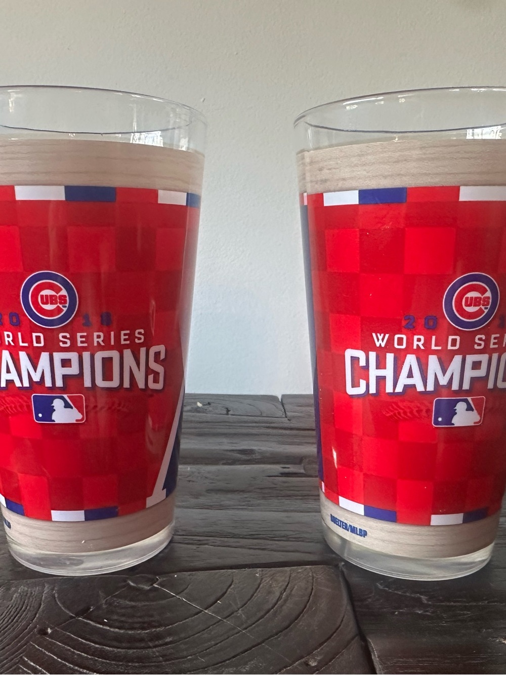 Set of 2 MLB Chicago Cubs Glasses